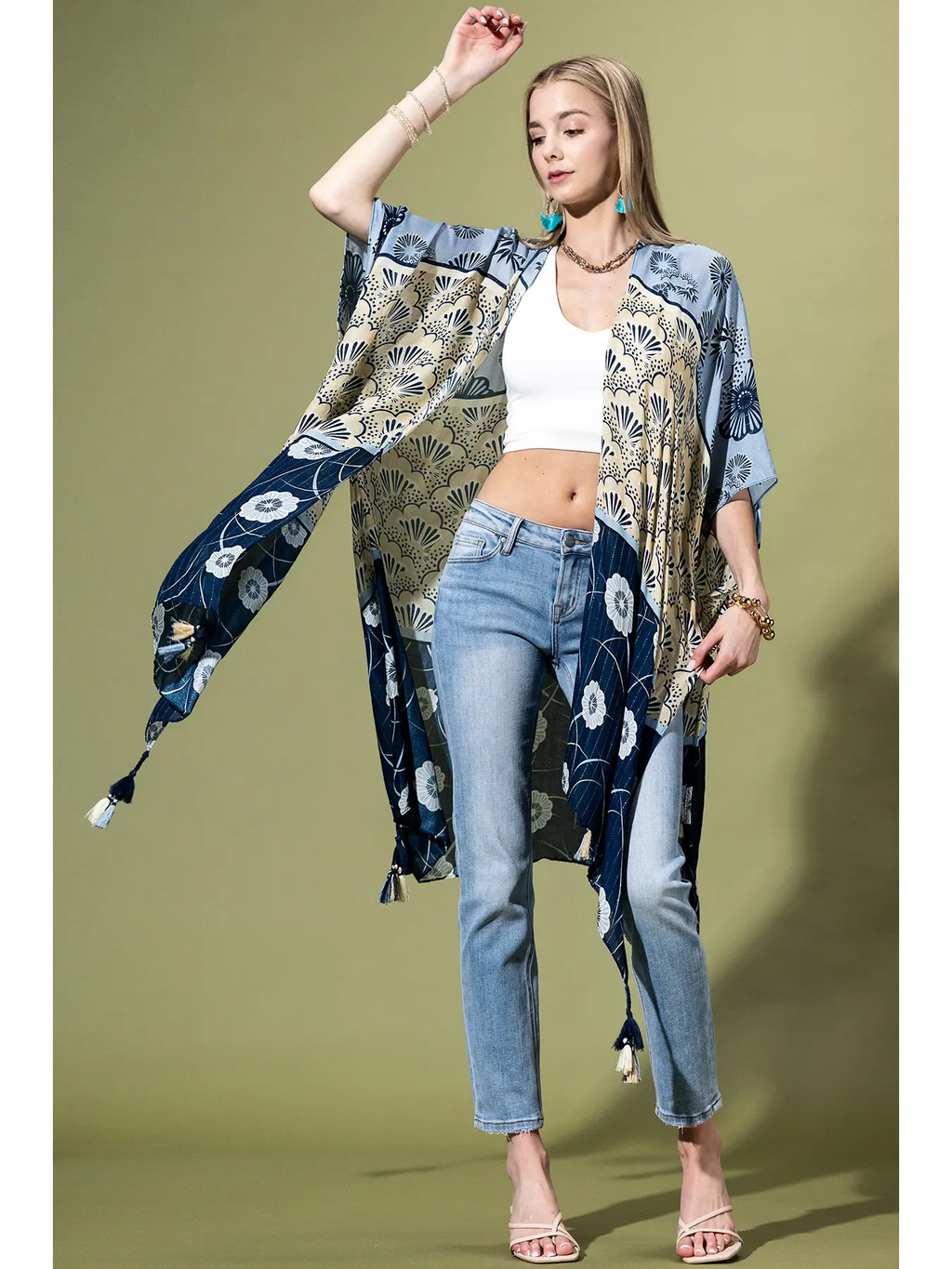 Shoreline Bloom Tassel  SALE!