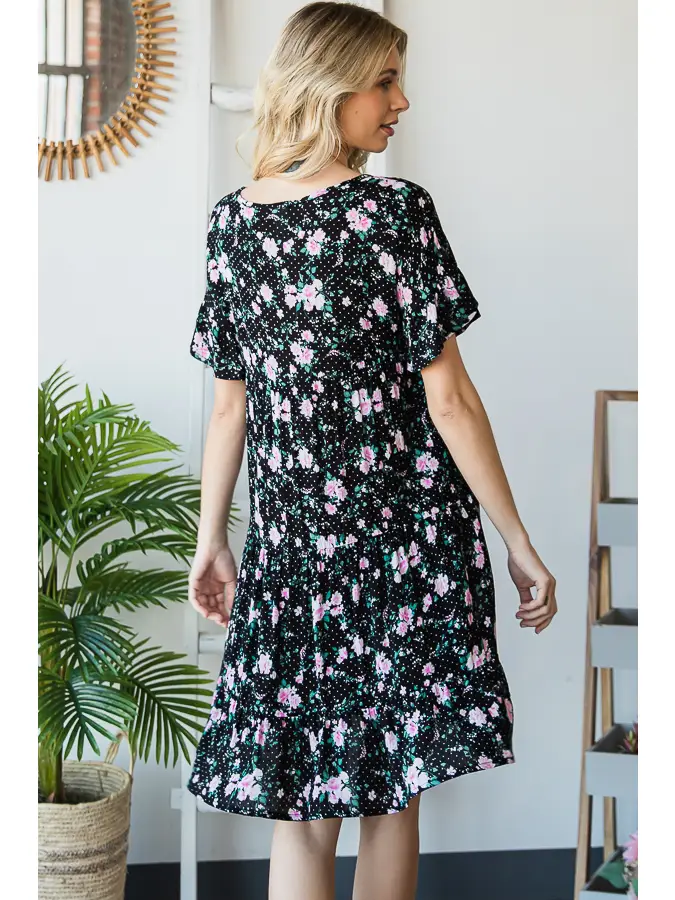 Casual Floral Tiered Dress with Ruffled Sleeves