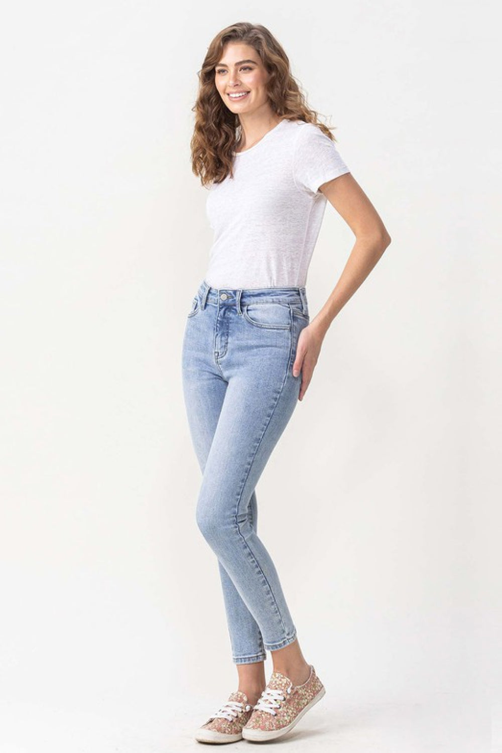 Lovervet Full Size Talia High Rise Crop Skinny Jeans J207